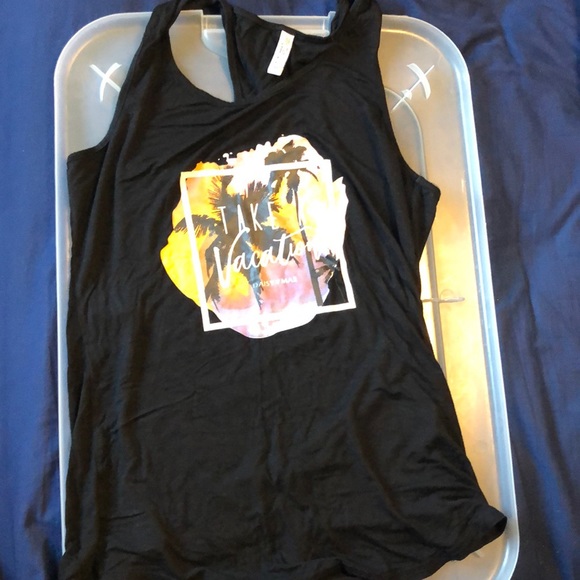 Medium Daisy Mae tank - Picture 2 of 3